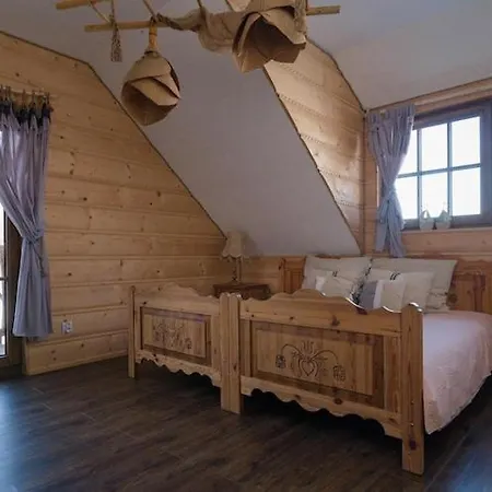 Apartment Stylish With Air Conditioning *